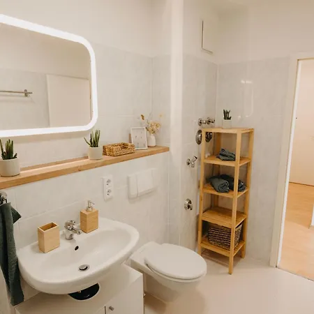 Traber 1 Sz Zentral Ruhig Balkon Lejlighed